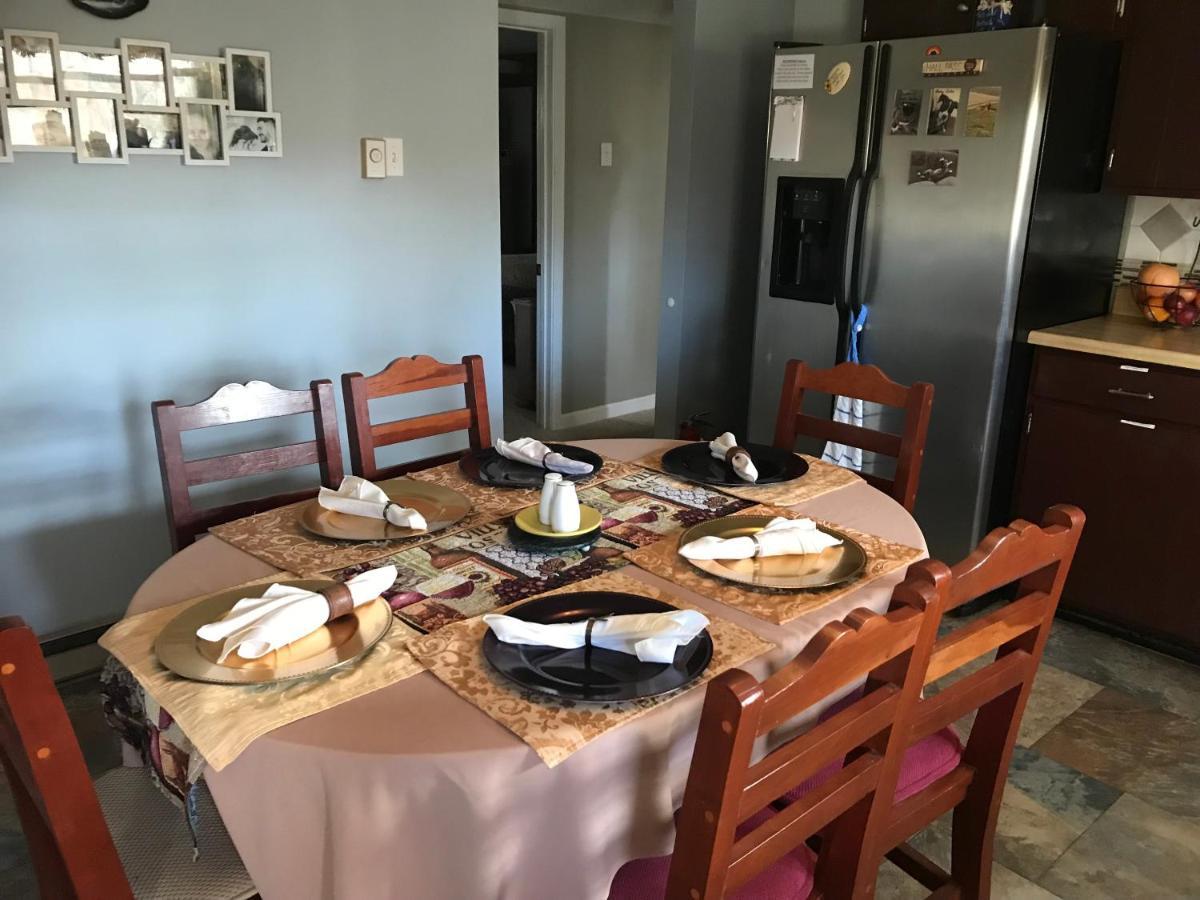 Lakeshore Retreat Bed & Breakfast Richmond Dış mekan fotoğraf